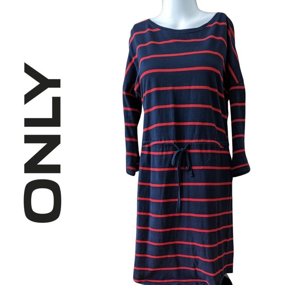 ONLY Red and Navy Blue Stripped Dress With lace beltline Size Small mid sleeve